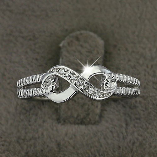 Creative Diamond 8 Ring