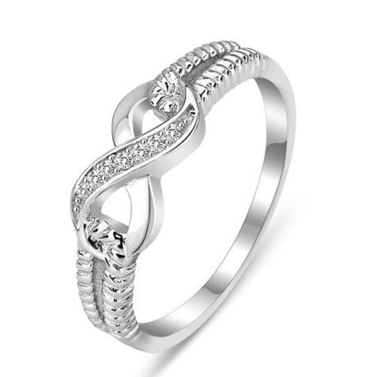 Creative Diamond 8 Ring